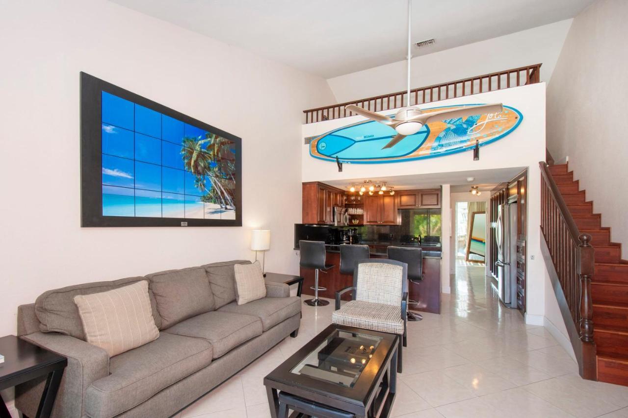 Beach Living At Island Pine Villas Blaw George Town Exterior foto